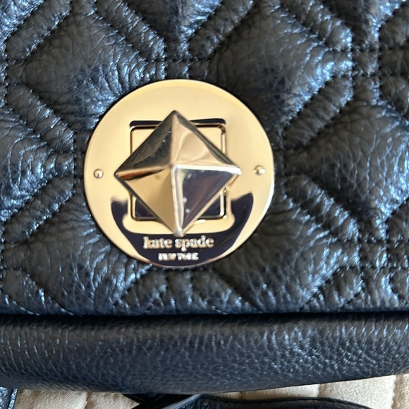 Kate Spade small quilted leather crossbody or clutch - Picture 5 of 5